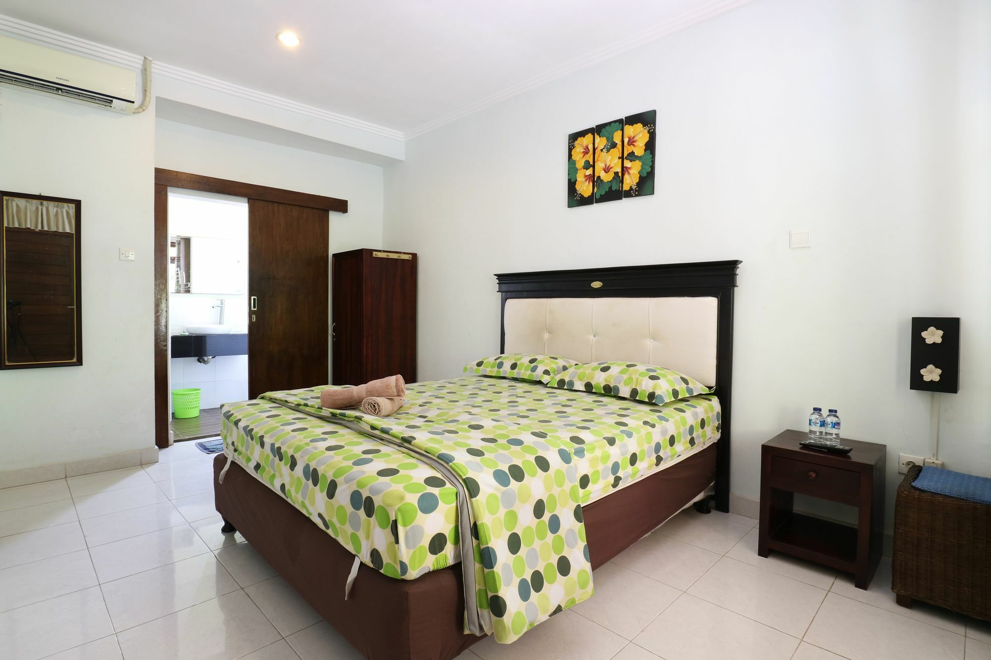 קוטה לומבוק Mustika Inn מראה חיצוני תמונה
