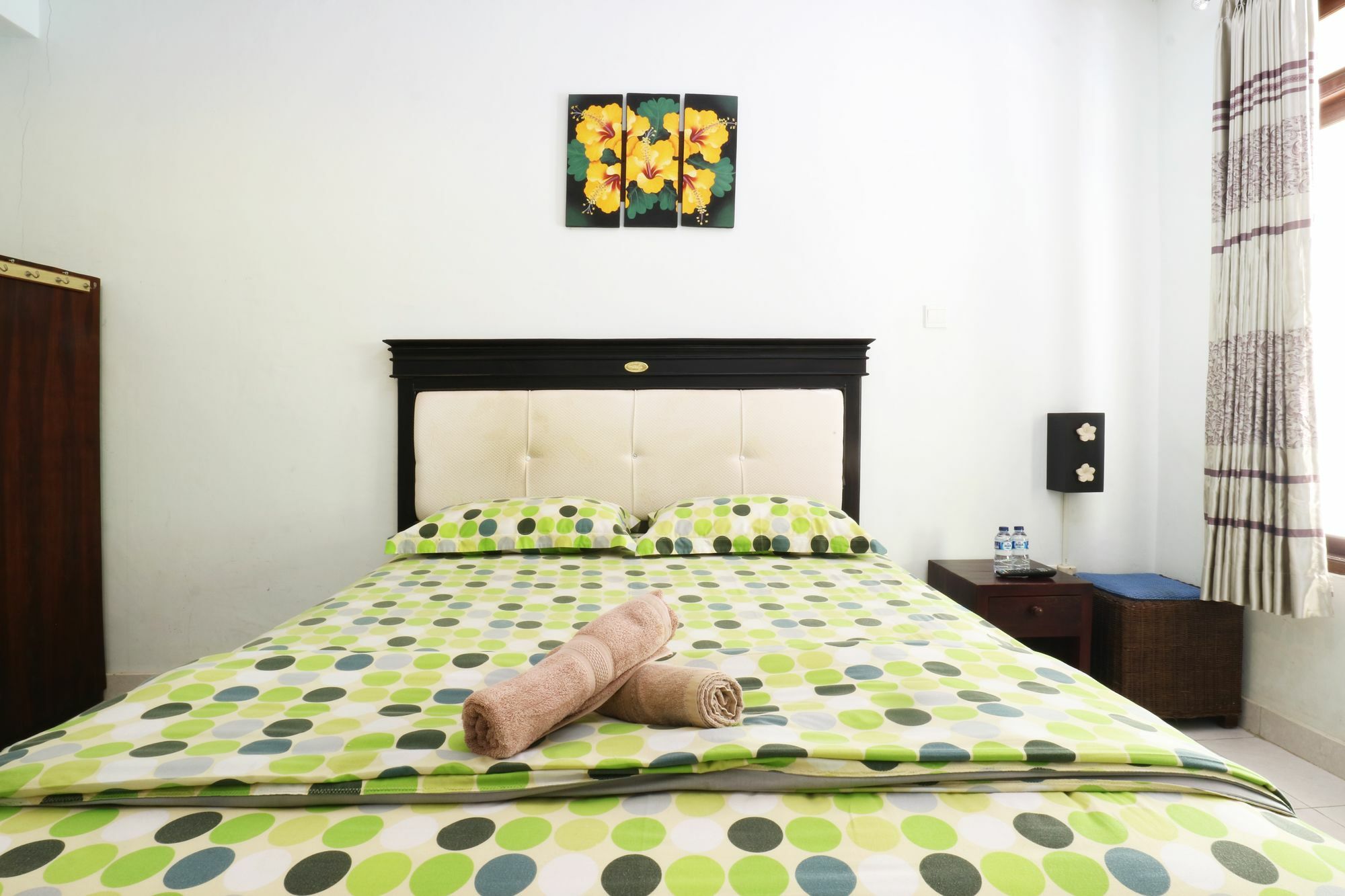קוטה לומבוק Mustika Inn מראה חיצוני תמונה
